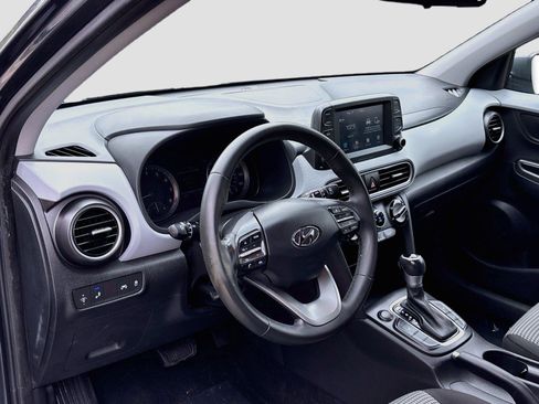 Used 2019 Hyundai Kona SEL FWD image 9