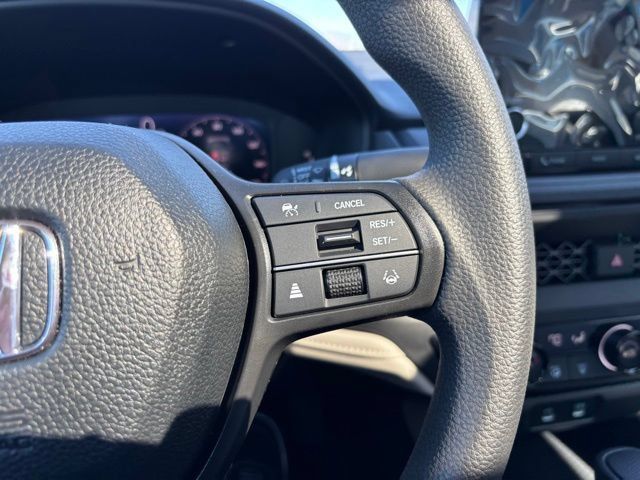 Certified 2025 Honda Accord SE image 15