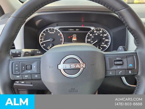 Used 2025 Nissan Rogue SV image 21