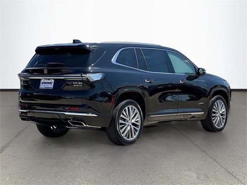 New 2026 Buick Enclave Avenir w/ Super Cruise Package image 4