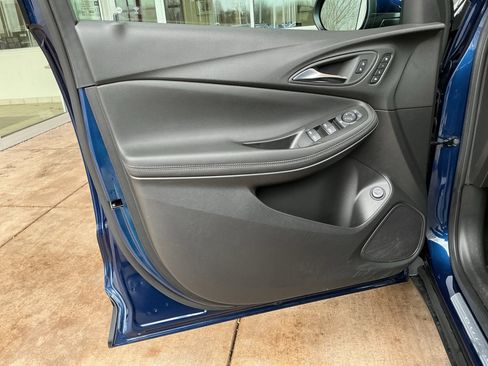 Used 2023 Buick Encore GX Essence w/ Experience Buick Package image 14