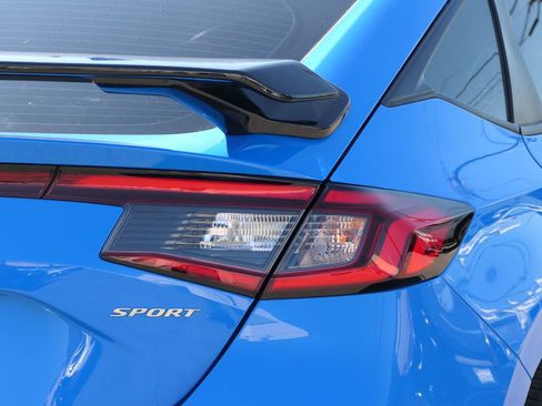 Used 2024 Honda Civic Sport image 5