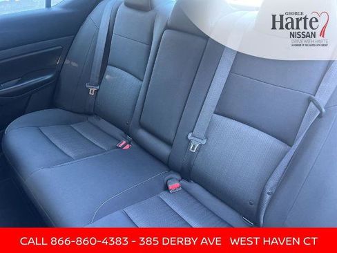 Certified 2022 Nissan Altima 2.5 S image 11