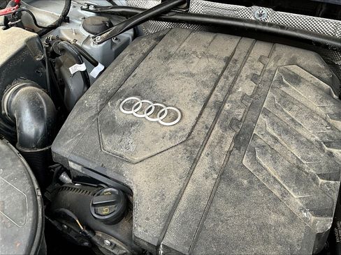 Used 2024 Audi Q5 2.0T Premium Plus AWD/4WD image 30