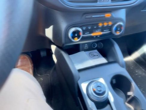 Used 2025 Ford Escape ST-Line FWD image 23