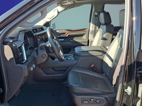 Used 2023 GMC Sierra 1500 Denali w/ Denali Reserve Package AWD/4WD image 7