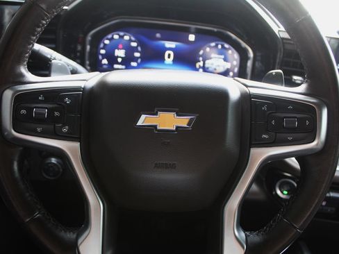Used 2022 Chevrolet Silverado 1500 LTZ w/ LTZ Convenience Package II AWD/4WD image 27