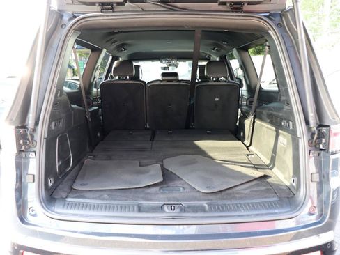 Used 2024 Jeep Wagoneer L Series II w/ Flexible Seating Group AWD/4WD image 63