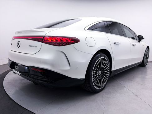 Used 2022 Mercedes-Benz EQS 450+ Sedan image 17