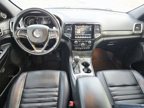 Used 2020 Jeep Grand Cherokee Limited X image 10