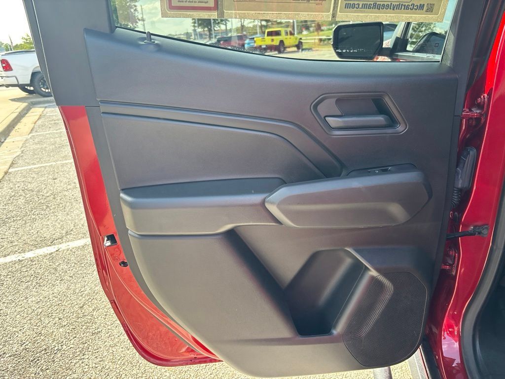 Used 2026 Chevrolet Colorado Trail Boss AWD/4WD image 13