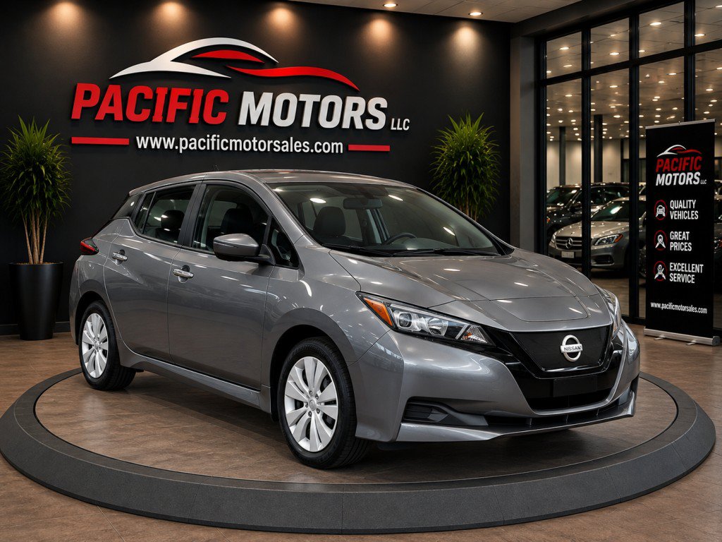 Used 2025 Nissan Leaf S FWD image 2