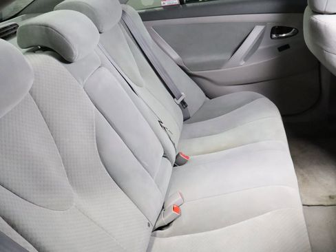 Used 2009 Toyota Camry Hybrid Sedan 4D image 15