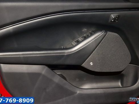 Used 2022 Ford Mustang Mach-E Premium image 9