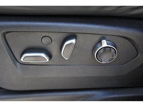 Used 2023 Cadillac Escalade V w/ LPO, ONYX Package AWD/4WD image 28