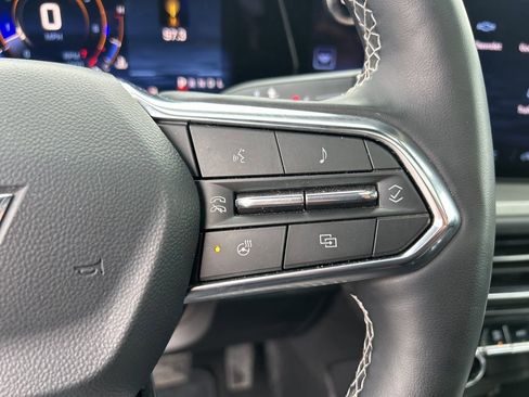 Used 2025 Chevrolet Traverse LT w/ Sun and Wheel Package AWD/4WD image 23