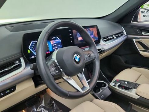 Used 2025 BMW X1 xDrive28i AWD/4WD image 20