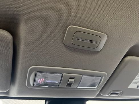 Used 2022 Nissan Frontier S RWD image 60