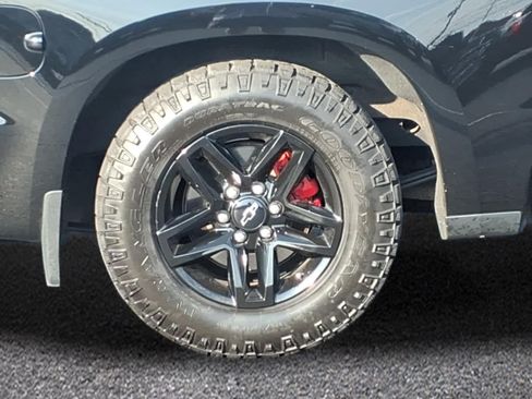 Used 2022 Chevrolet Silverado 1500 RST w/ RST All Star Premium Package AWD/4WD image 3