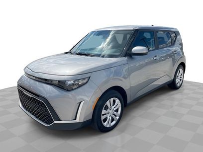Used 2023 Kia Soul LX