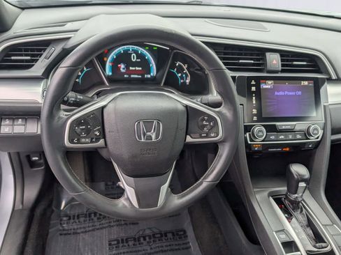 Used 2016 Honda Civic Touring image 14