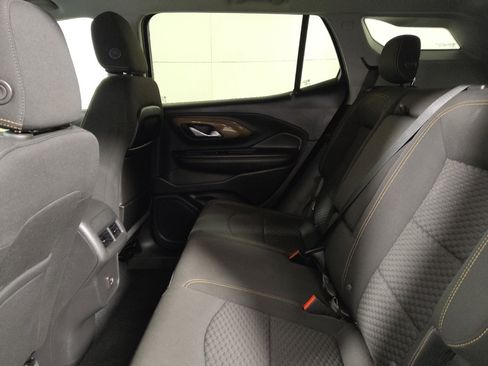 Used 2020 GMC Terrain SLE w/ LPO, Floor Liner Package FWD image 18