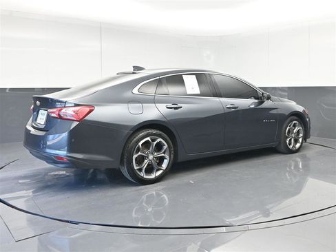 Used 2021 Chevrolet Malibu LT image 5