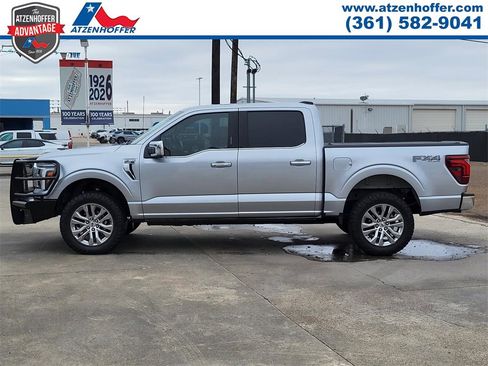 Used 2024 Ford F150 Lariat w/ FX4 Off-Road Package image 4
