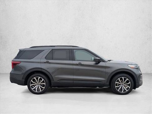 Used 2020 Ford Explorer ST w/ Premium Technology Package image 4