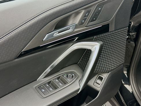 Used 2025 BMW X2 xDrive28i image 15