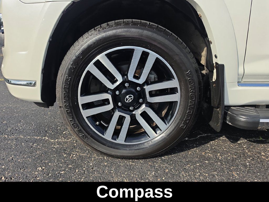 Used 2018 Toyota 4Runner Limited AWD/4WD image 15