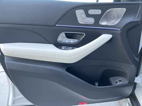 New 2026 Mercedes-Benz GLE 580 4MATIC image 15