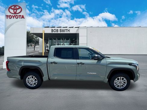 Used 2025 Toyota Tundra SR5 w/ SR5 Convenience Package image 4