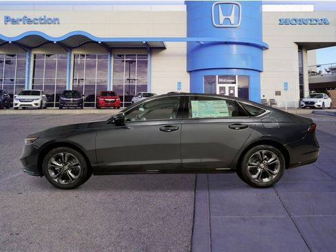 New 2026 Honda Accord EX-L image 2