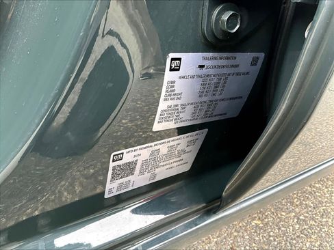 Used 2025 Chevrolet Silverado 1500 LT image 35