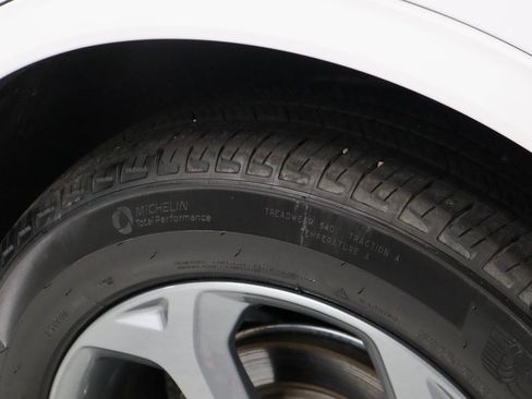 Certified 2023 Ford Escape ST-Line w/ Tech Pack #1 image 22