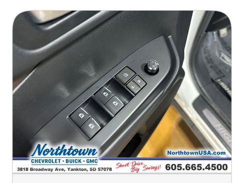 Used 2018 Toyota Highlander Limited image 12