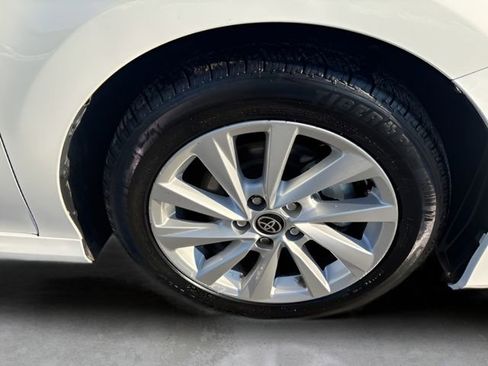 Used 2024 Toyota Camry LE image 12