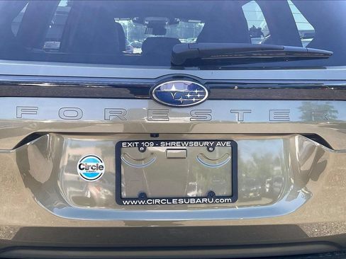 Certified 2025 Subaru Forester Touring w/ Touring Package AWD/4WD image 32