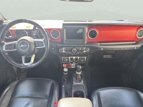 Used 2019 Jeep Wrangler Unlimited Rubicon w/ Steel Bumper Group image 11