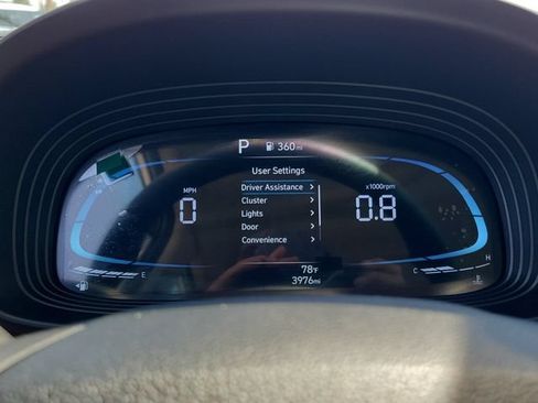 Used 2026 Hyundai Venue SE FWD image 8