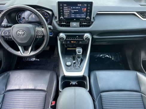 Used 2020 Toyota RAV4 XSE image 29
