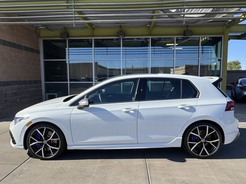 Used 2022 Volkswagen Golf R image 7