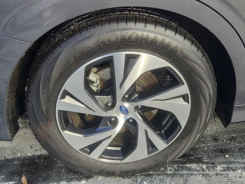 Certified 2025 Subaru Legacy Premium image 24