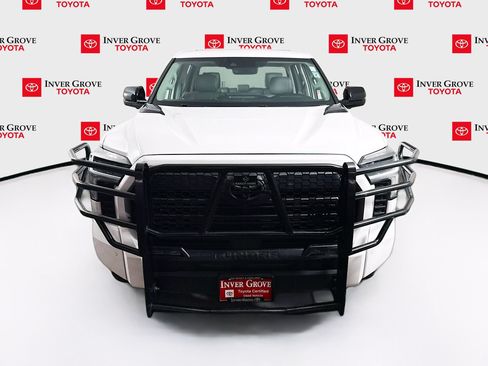 Used 2024 Toyota Tundra Limited AWD/4WD image 2