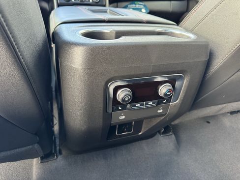 Used 2024 Chevrolet Tahoe RST w/ Luxury Package AWD/4WD image 17