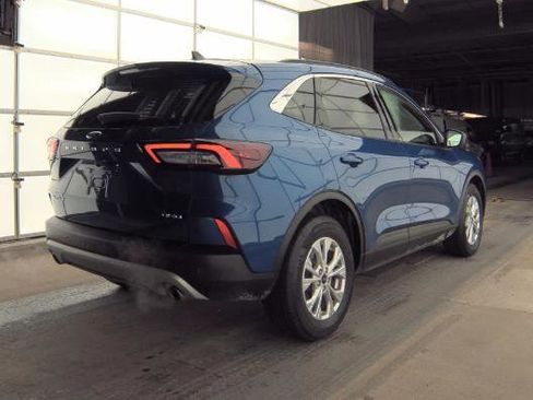 Used 2023 Ford Escape Active w/ Tech Pack #2 image 8