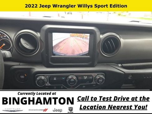 Used 2022 Jeep Wrangler Sport AWD/4WD image 12