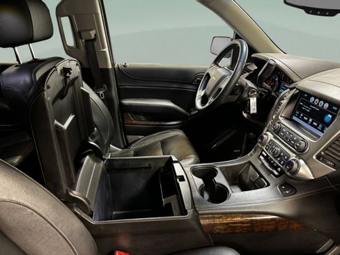 Used 2018 Chevrolet Tahoe LT AWD/4WD image 29