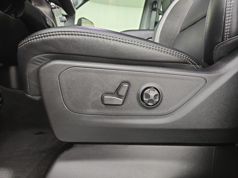 Used 2022 RAM 1500 TRX w/ TRX Level 1 Equipment Group AWD/4WD image 31